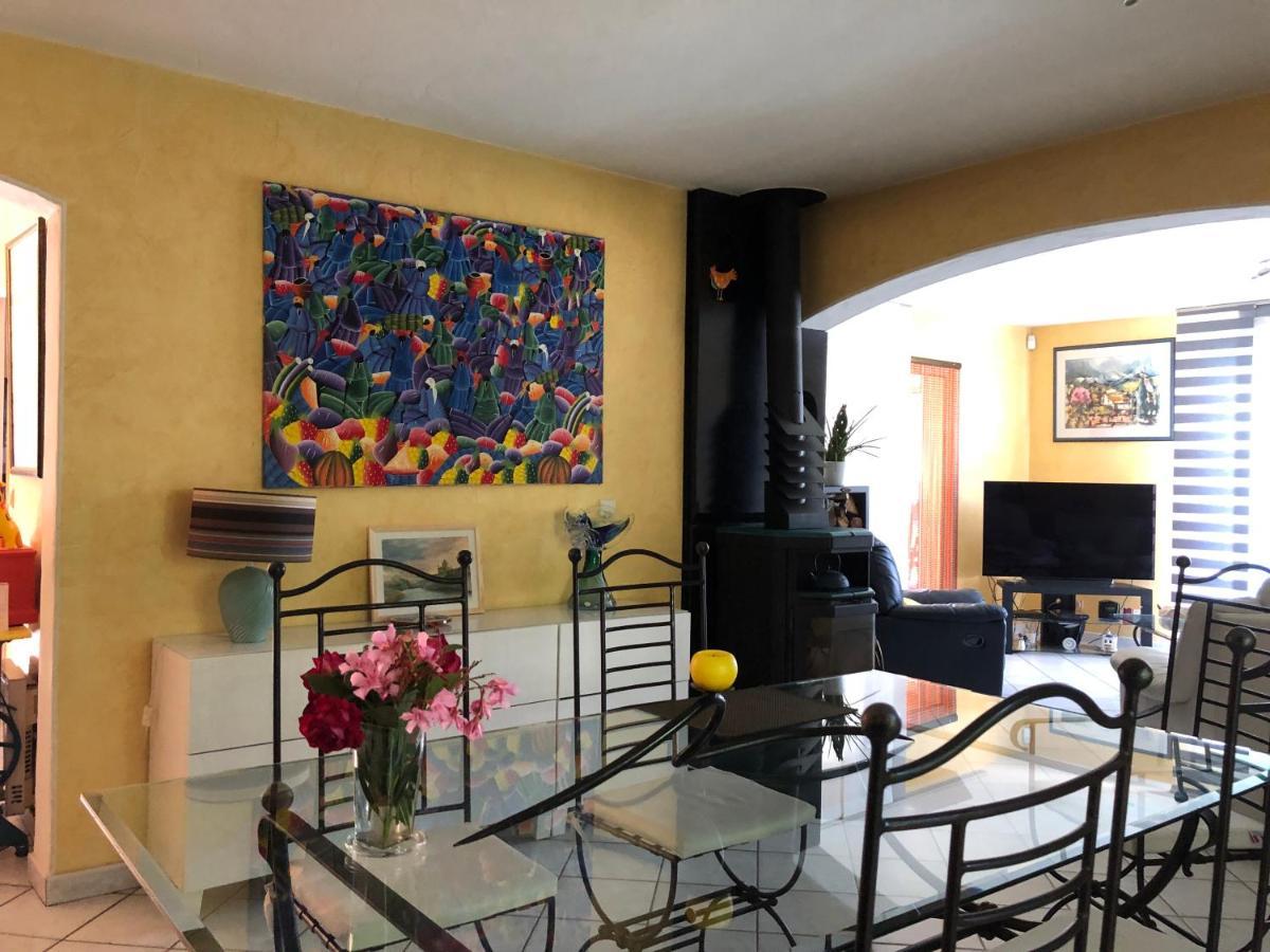 Chambres Table D'Hotes Carpe Diem Villeneuve-la-Riviere Exterior photo